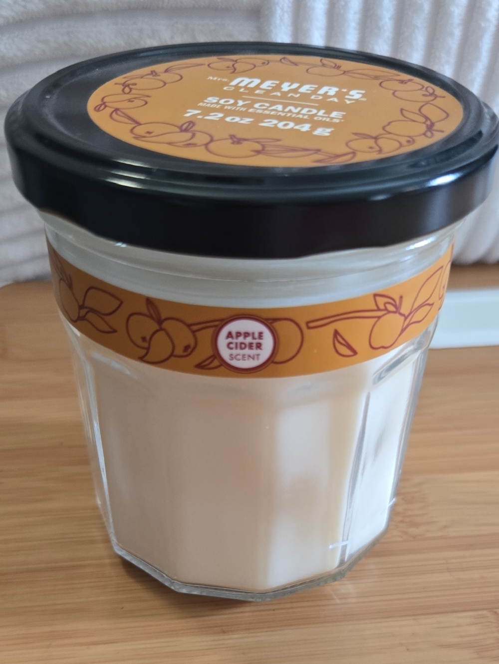 Apple Cider Soy Candle - Cream